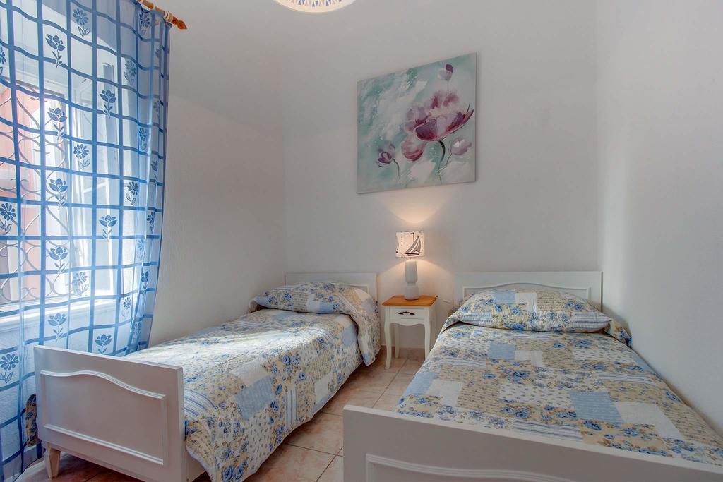 Narcis Central Apartment With Sea & City Views Veli Lošinj 外观 照片