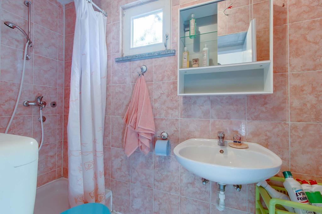 Narcis Central Apartment With Sea & City Views Veli Lošinj 外观 照片