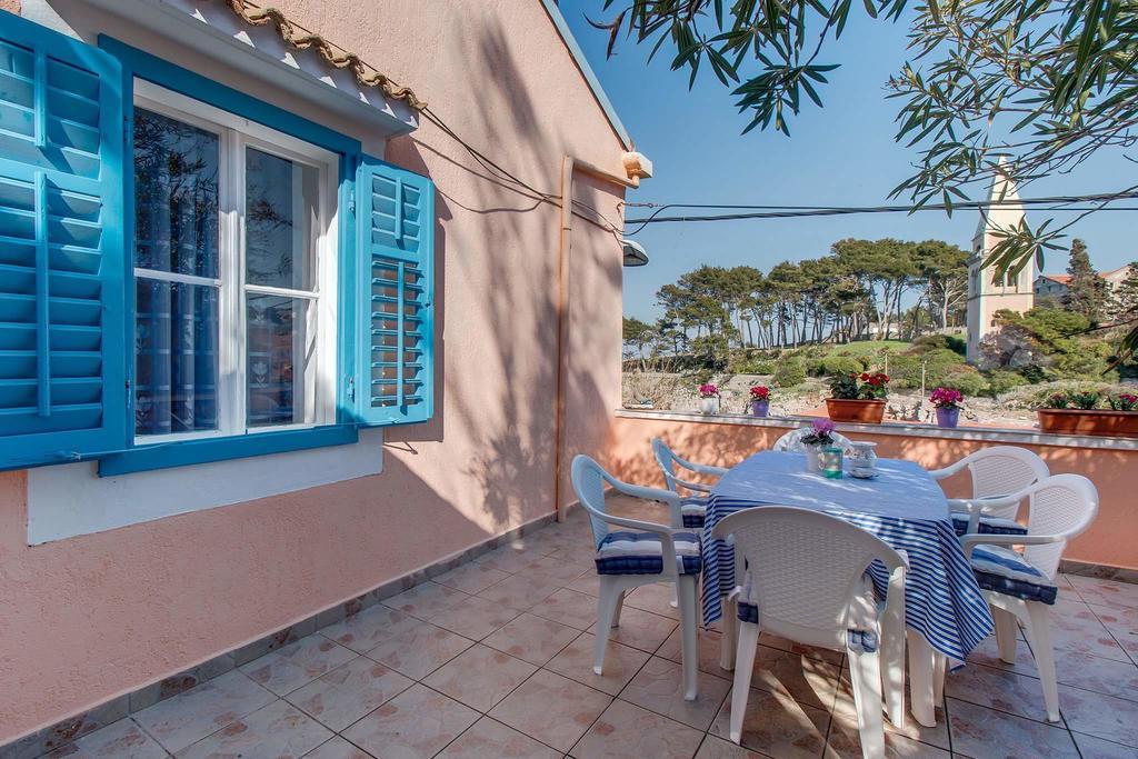 Narcis Central Apartment With Sea & City Views Veli Lošinj 外观 照片